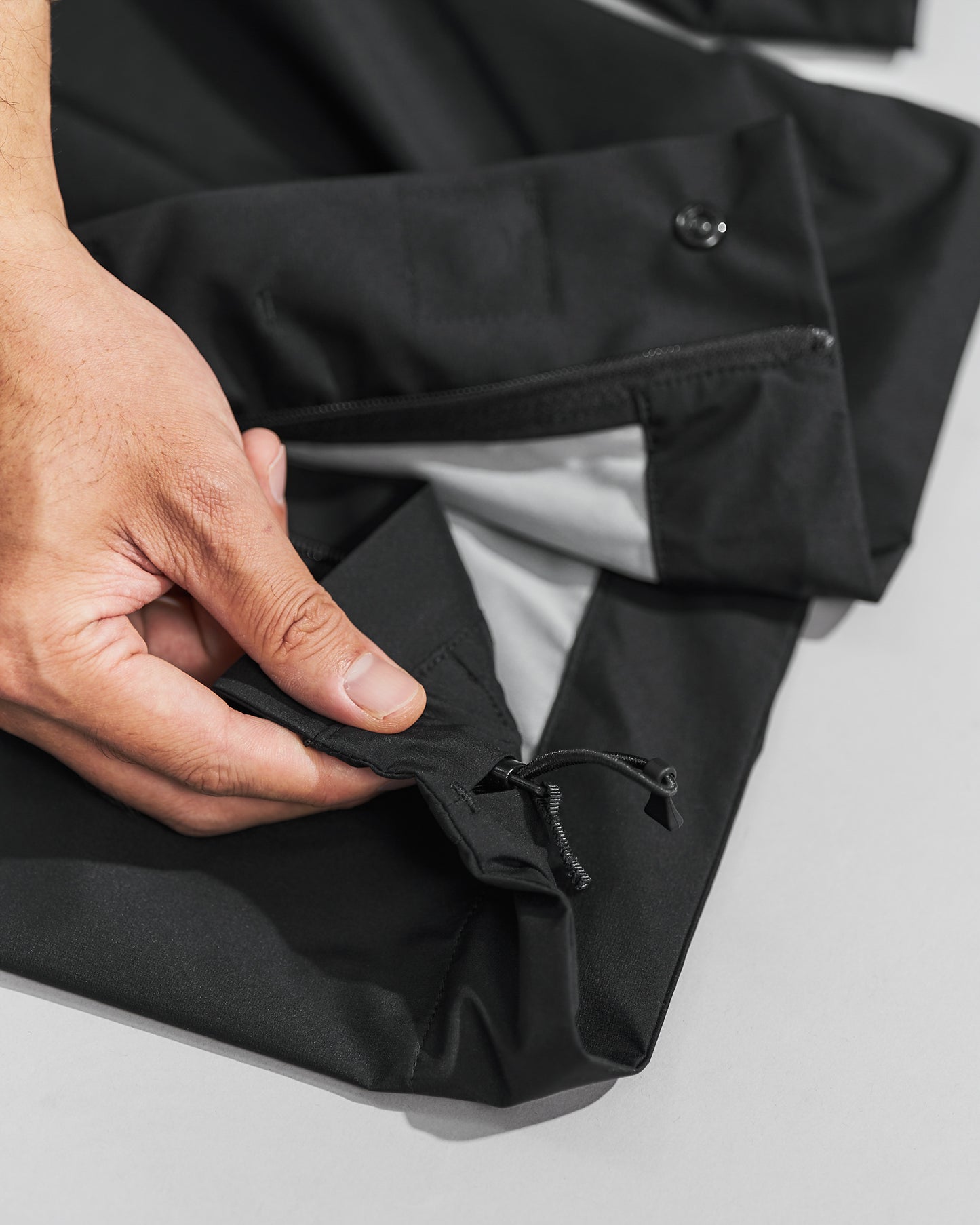 ACTIVIST SLACKS -SWC-