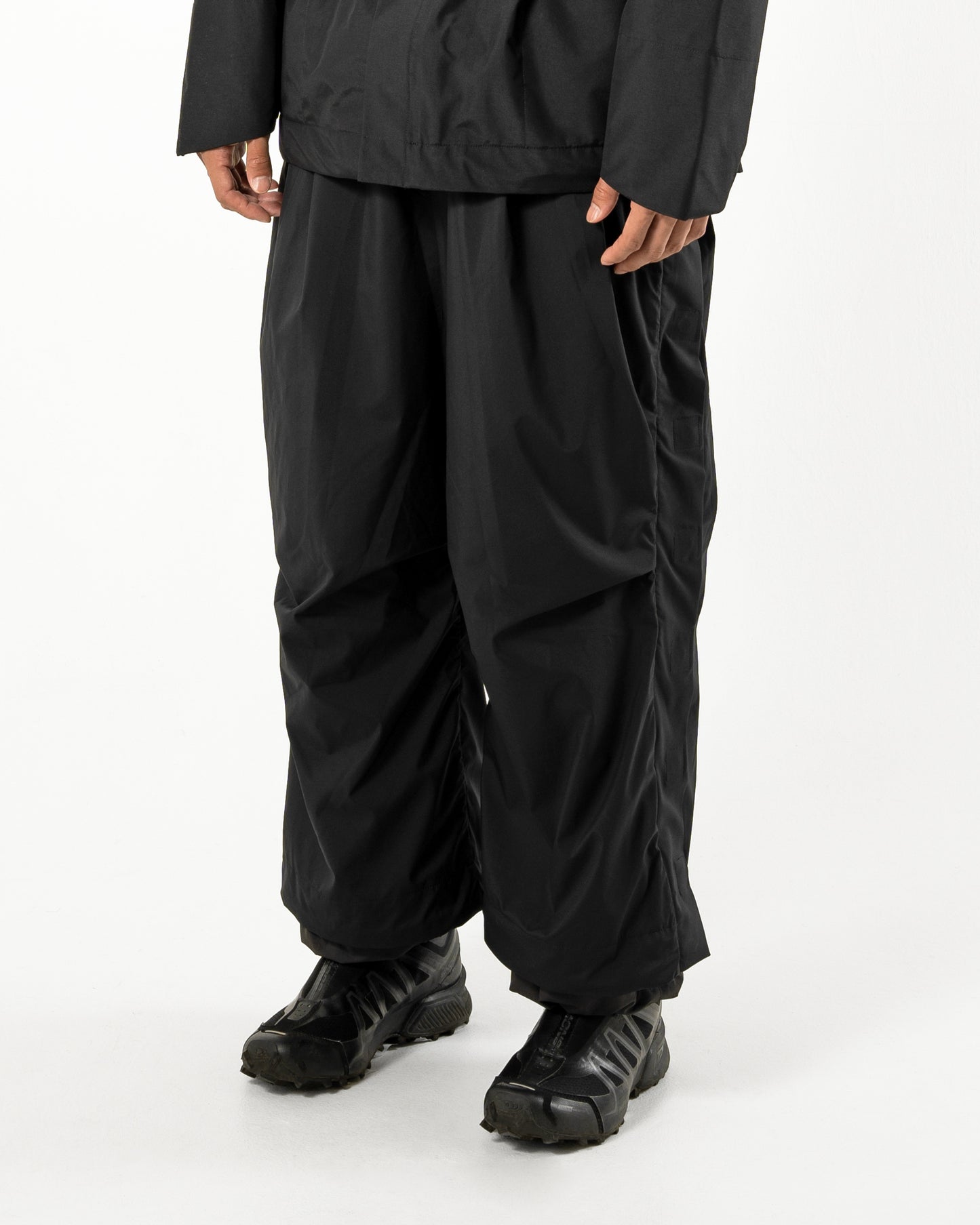 ACTIVIST SLACKS -SWC-